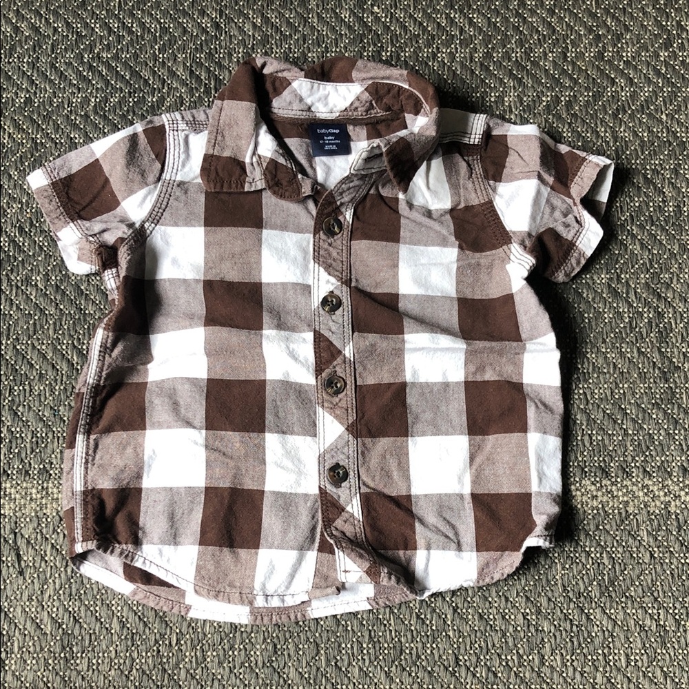 GAP Brown and White Buffalo Check Short-Sleeve Button-Down